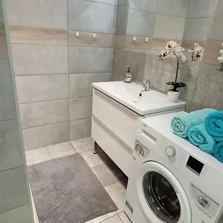 Na Kruczej 公寓 Lubiń